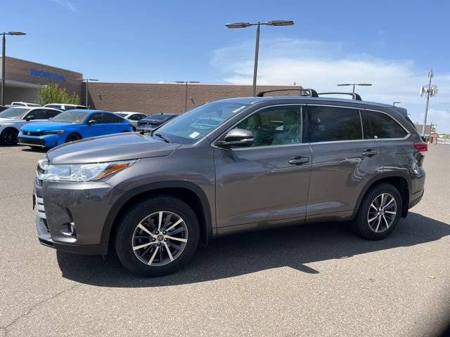 2018 Toyota Highlander XLE AWD photo