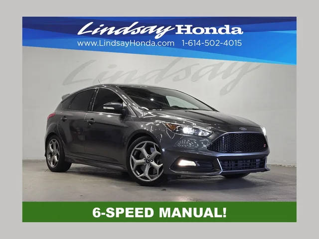 2018 Ford Focus ST FWD photo