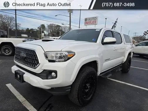 2018 Toyota Tacoma SR 4WD photo