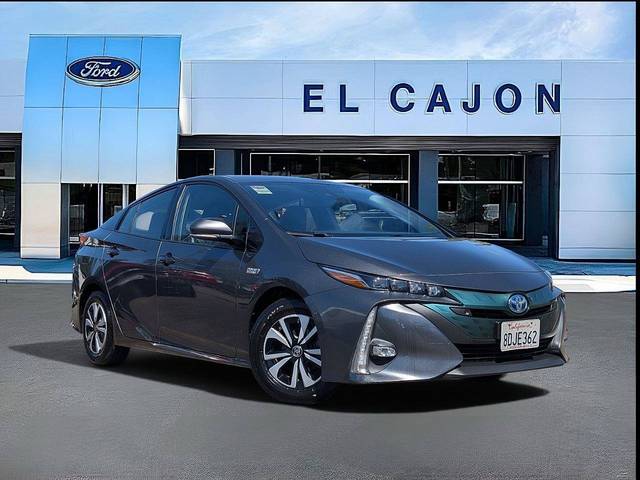 2018 Toyota Prius Prime Advanced FWD photo