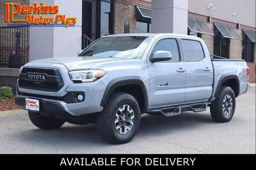 2018 Toyota Tacoma TRD Off Road 4WD photo