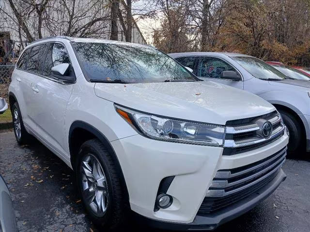 2018 Toyota Highlander Limited FWD photo