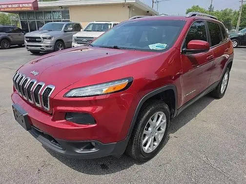 2017 Jeep Cherokee Latitude FWD photo