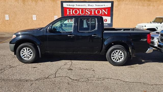 2017 Nissan Frontier SV V6 4WD photo