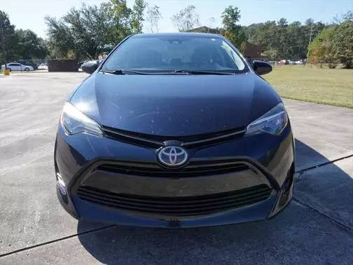 2018 Toyota Corolla LE FWD photo