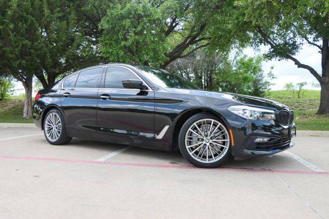 2018 BMW 5 Series 540i RWD photo