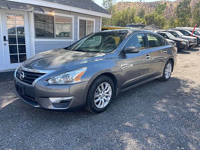 2015 Nissan Altima 2.5 S FWD photo