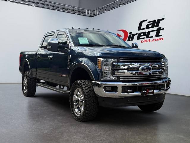 2018 Ford F-250 Super Duty LARIAT 4WD photo