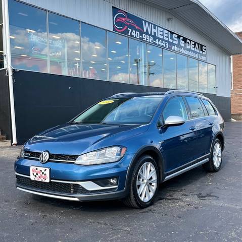 2018 Volkswagen Golf Alltrack S AWD photo