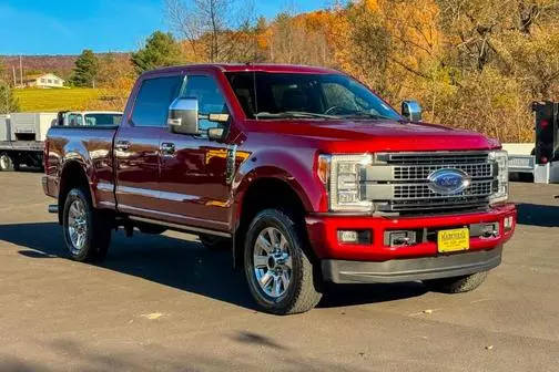 2018 Ford F-350 Super Duty Platinum 4WD photo