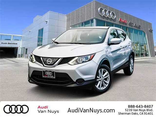 2018 Nissan Rogue Sport S AWD photo