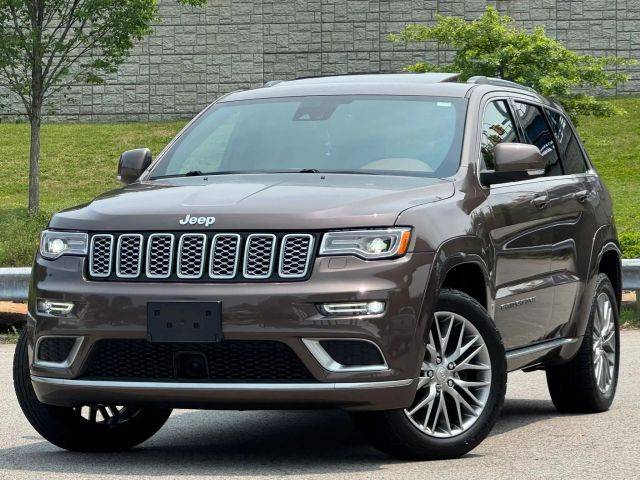 2018 Jeep Grand Cherokee Summit 4WD photo