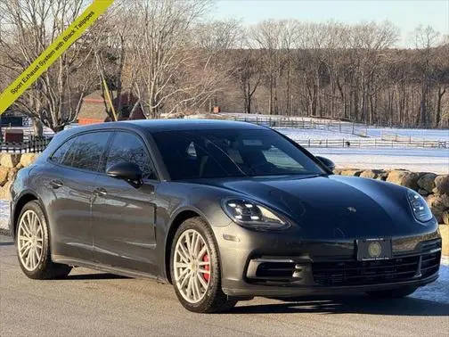 2018 Porsche Panamera 4 AWD photo