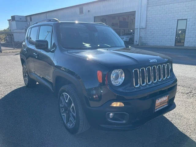 2018 Jeep Renegade Latitude 4WD photo