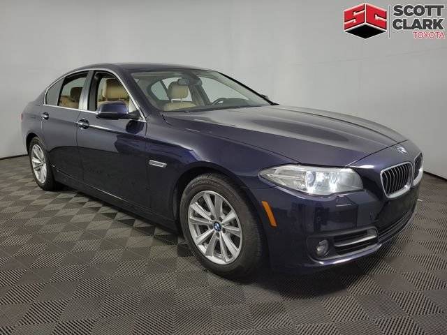 2015 BMW 5 Series 528i RWD photo