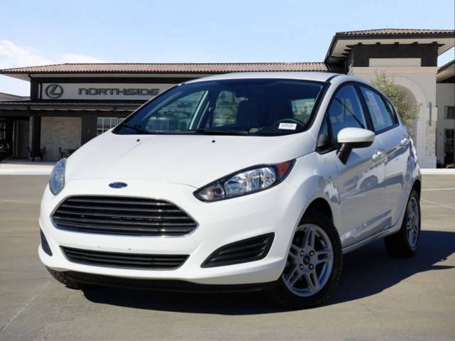 2017 Ford Fiesta SE FWD photo