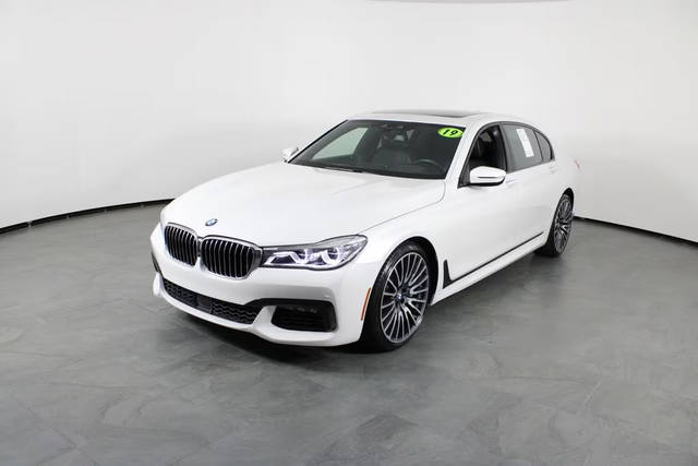 2019 BMW 7 Series 750i RWD photo