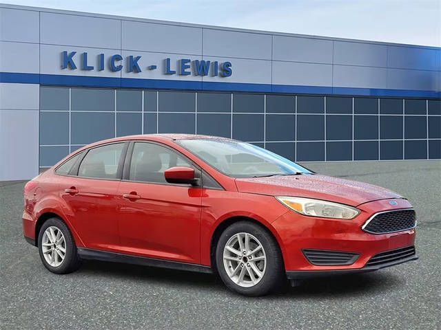 2018 Ford Focus SE FWD photo