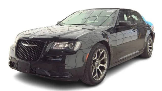 2018 Chrysler 300 Touring RWD photo