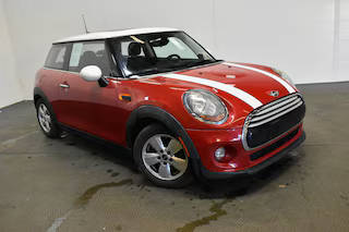 2015 MINI Hardtop 2 Door  FWD photo