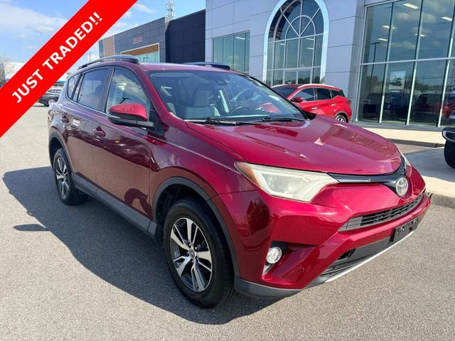 2018 Toyota RAV4 XLE FWD photo