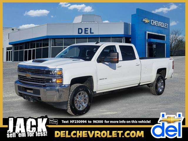 2017 Chevrolet Silverado 3500HD LT 4WD photo