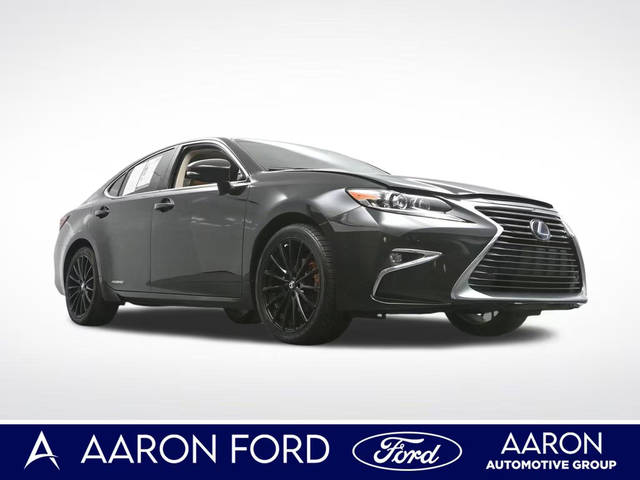 2018 Lexus ES ES 300h FWD photo