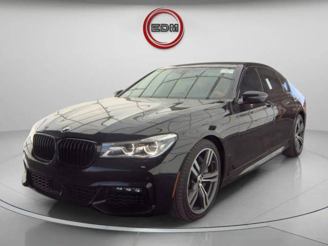 2019 BMW 7 Series 750i RWD photo