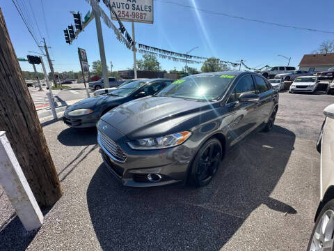2015 Ford Fusion SE FWD photo