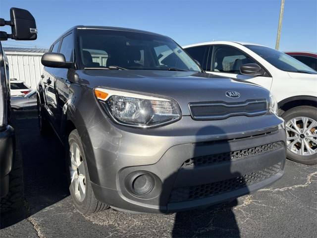 2018 Kia Soul Base FWD photo