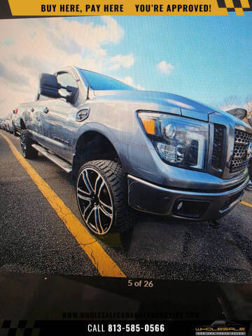 2018 Nissan Titan XD SL 4WD photo
