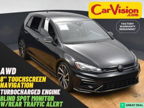 2018 Volkswagen Golf R  AWD photo