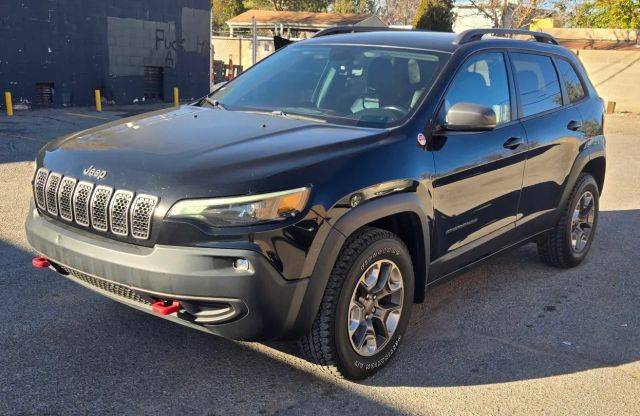 2019 Jeep Cherokee Trailhawk 4WD photo