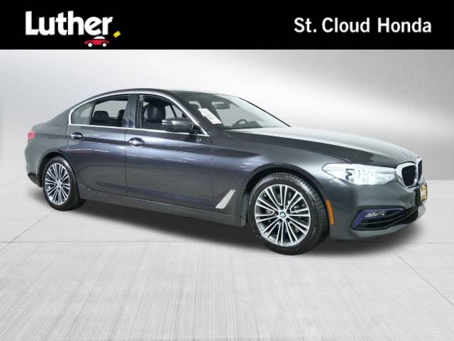 2018 BMW 5 Series 530i xDrive AWD photo