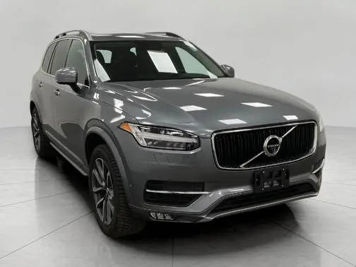 2018 Volvo XC90 Momentum AWD photo