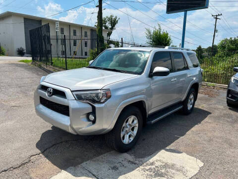 2018 Toyota 4Runner SR5 RWD photo