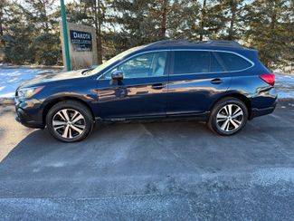2018 Subaru Outback Limited AWD photo