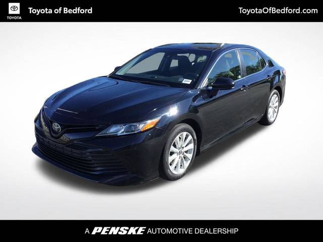 2018 Toyota Camry LE FWD photo