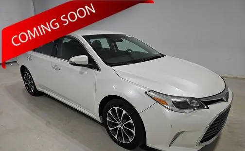 2018 Toyota Avalon XLE FWD photo