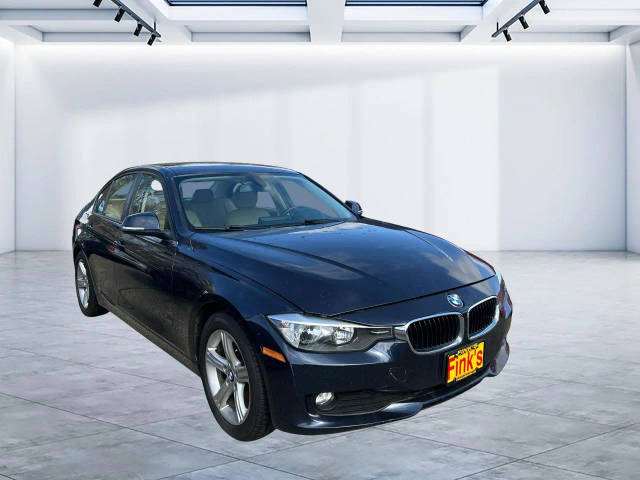 2015 BMW 3 Series 320i xDrive AWD photo