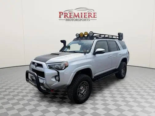 2018 Toyota 4Runner TRD Off Road Premium 4WD photo