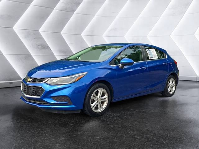 2017 Chevrolet Cruze LT FWD photo