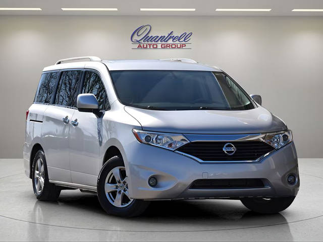 2017 Nissan Quest SV FWD photo