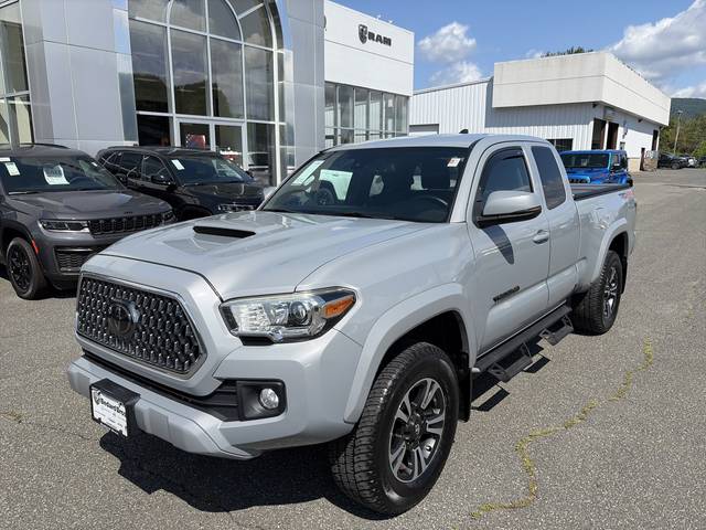 2018 Toyota Tacoma TRD Sport 4WD photo