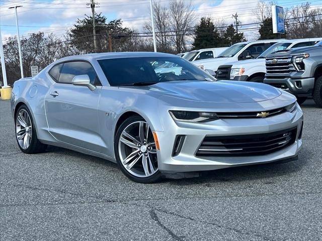 2018 Chevrolet Camaro 1LT RWD photo