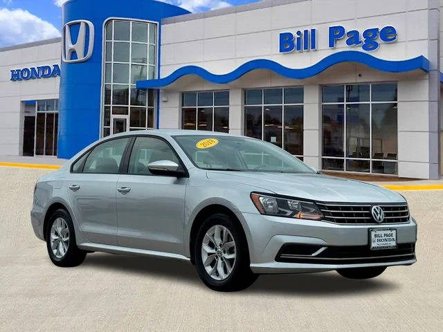 2018 Volkswagen Passat 2.0T S FWD photo