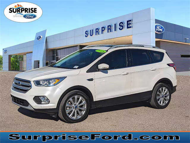 2018 Ford Escape Titanium 4WD photo