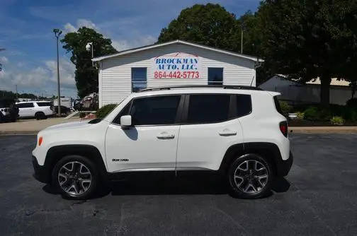 2018 Jeep Renegade Latitude FWD photo
