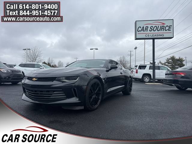 2017 Chevrolet Camaro 1LT RWD photo