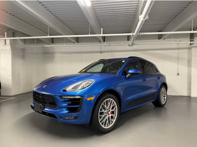 2017 Porsche Macan GTS AWD photo